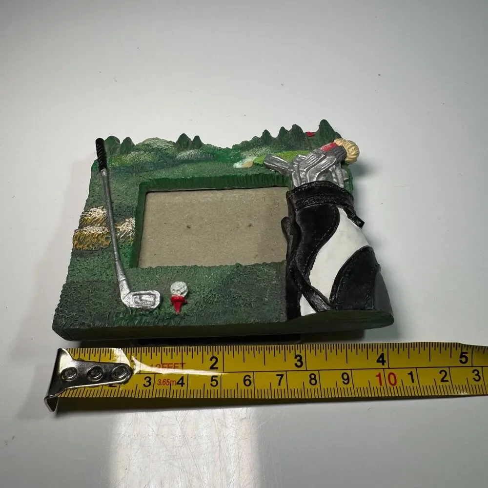 Vintage 3D Golf Picture Frame 3.5